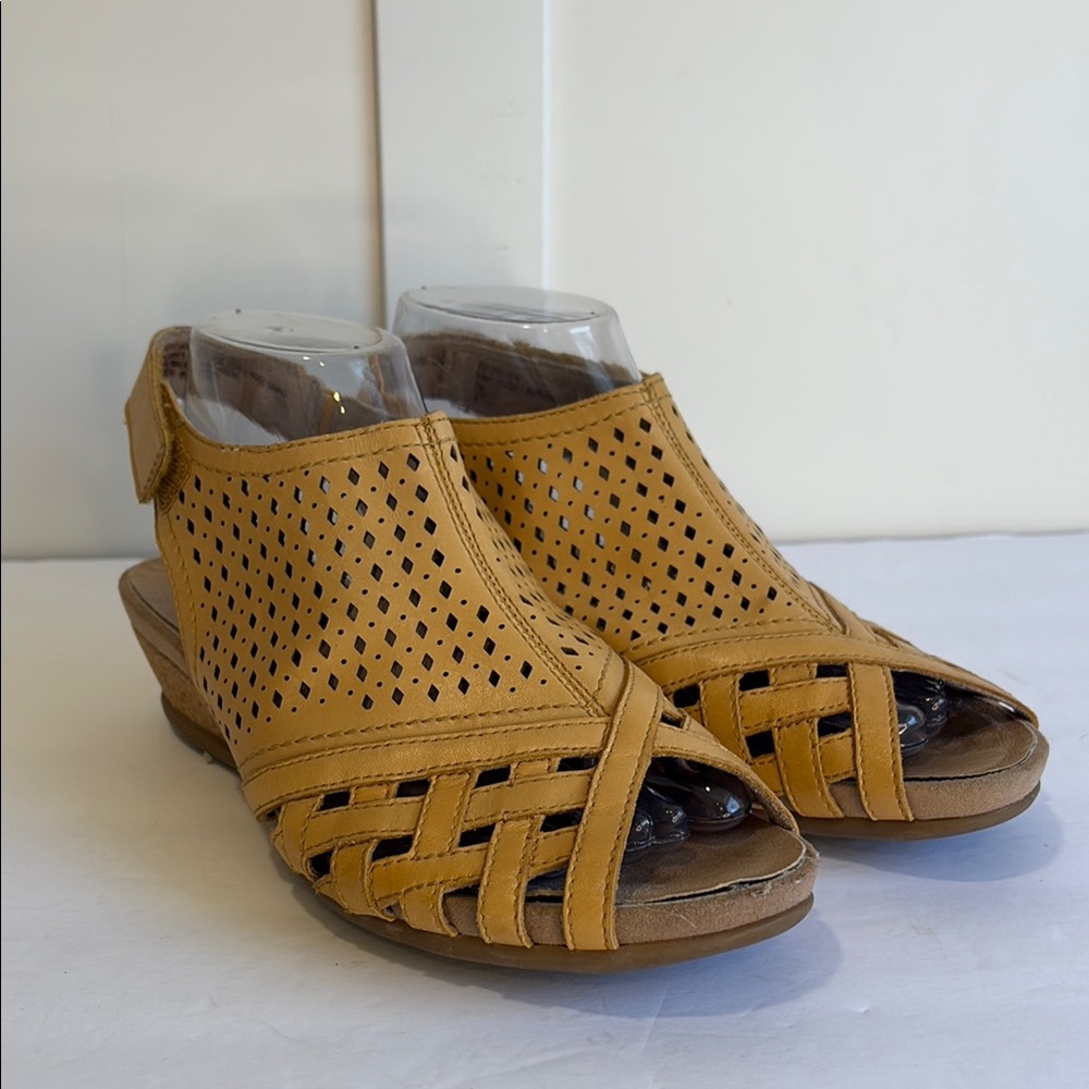 Earth Leather Amber Yellow Perforated Pisa Galli Wedge Sandal